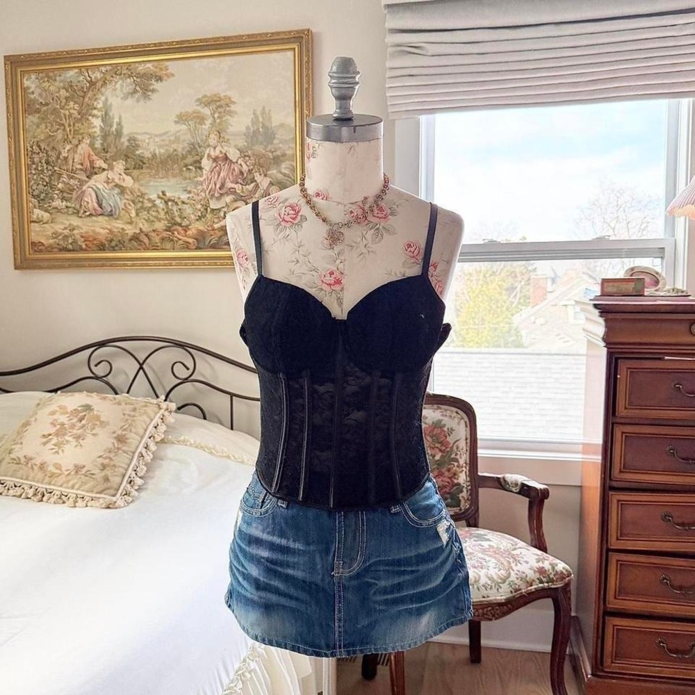 black lace corset top